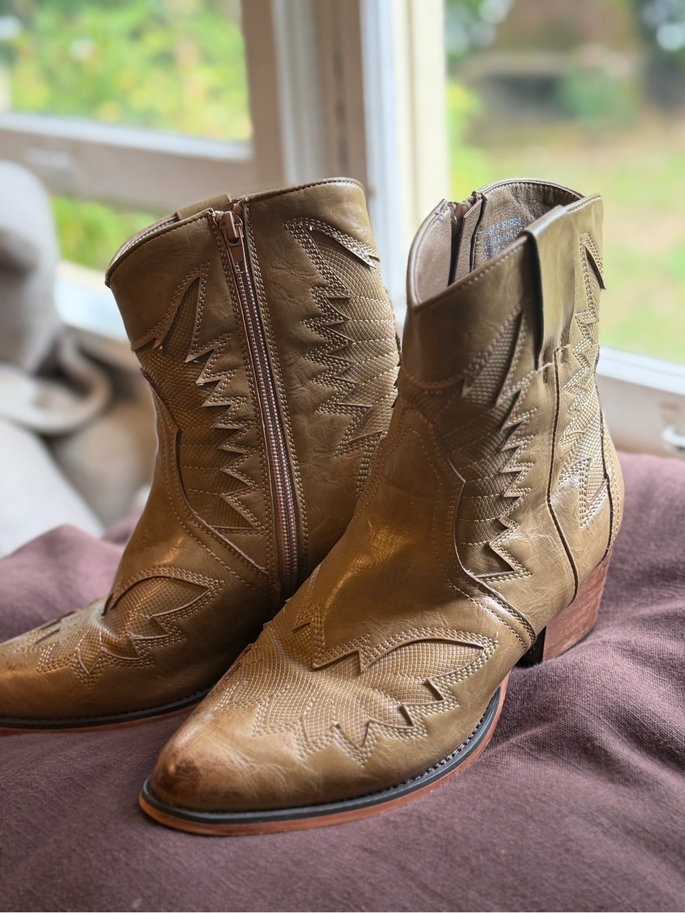 Womens Brown Western Ankle Cowgirl Boots with Side Zip